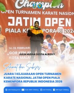 Julia Husna Desta Alrizky, Atlet Karate SMKN 13 Malang, Berhasil Raih Podium Tertinggi di GOR Ken Arok