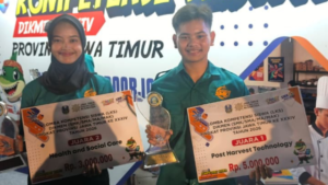 Afif Rahman dan Ravelina Suryana Harumkan Nama SMKN 13 Malang di Panggung LKS Jatim